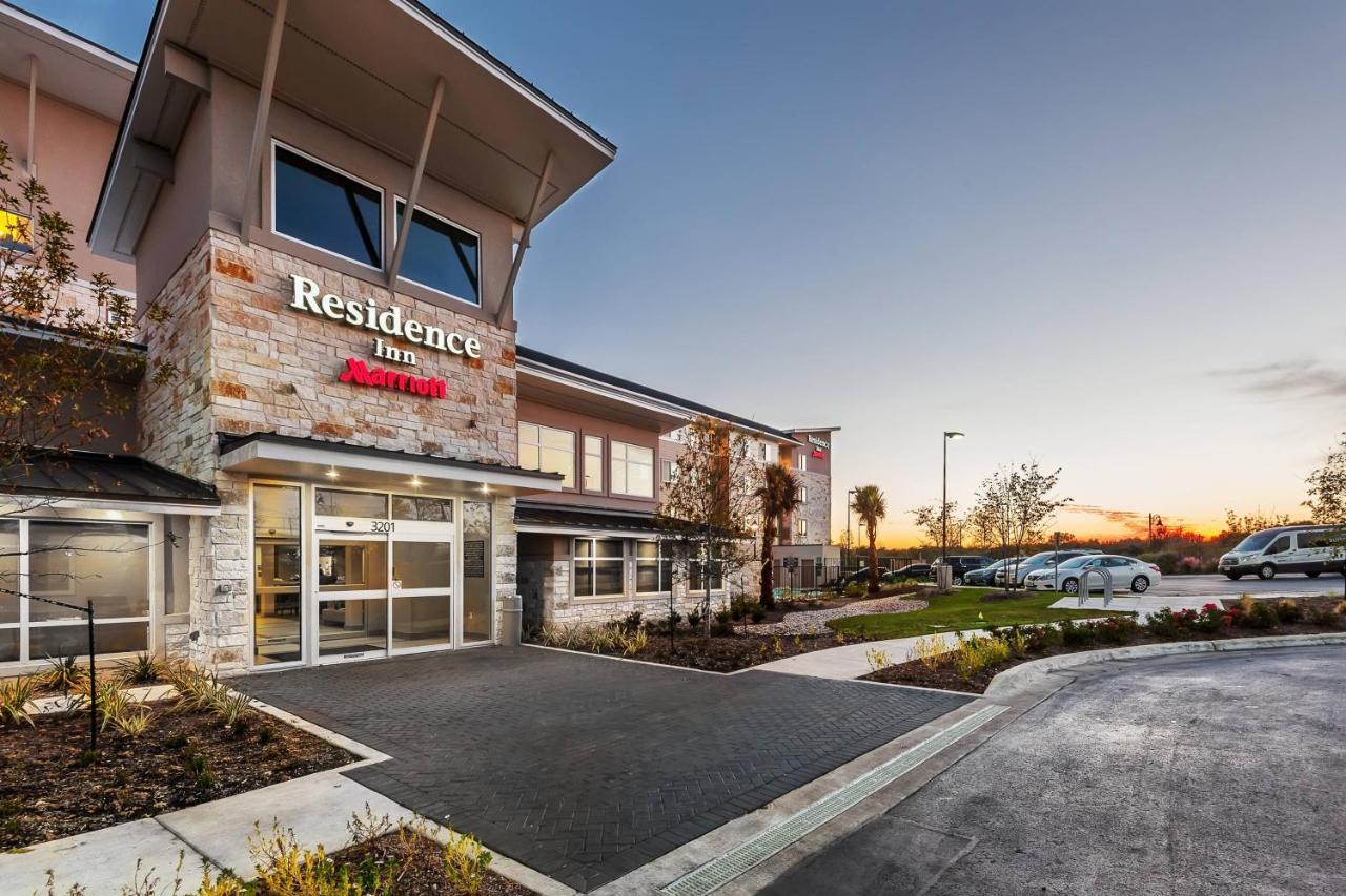 Residence Inn By Marriott Austin Airport Bagian luar foto
