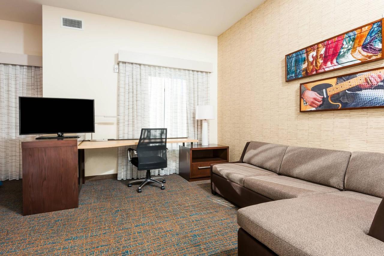Residence Inn By Marriott Austin Airport Bagian luar foto