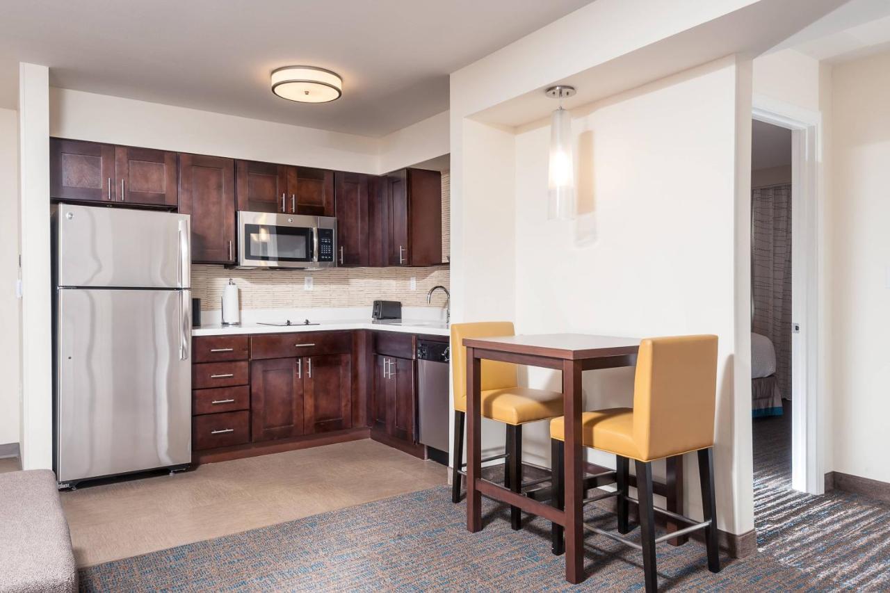 Residence Inn By Marriott Austin Airport Bagian luar foto