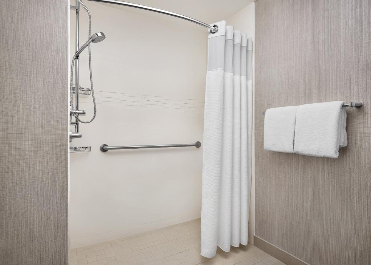 Residence Inn By Marriott Austin Airport Bagian luar foto