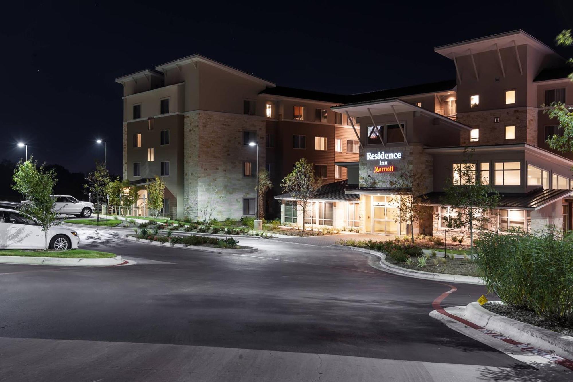 Residence Inn By Marriott Austin Airport Bagian luar foto